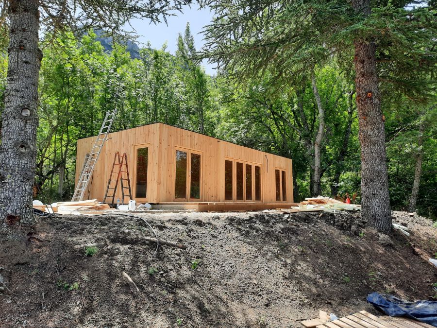 Gartenhauser-Aus-Holz-Die-9-Trends-2026
